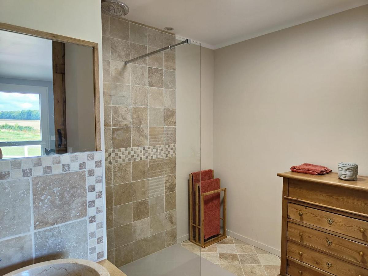 Gite Equestre. Ferme Des Essarts Maucomble Exterior photo